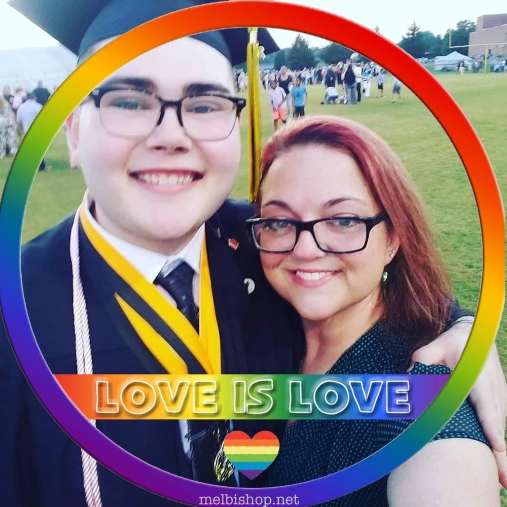 Meet your Posher, April